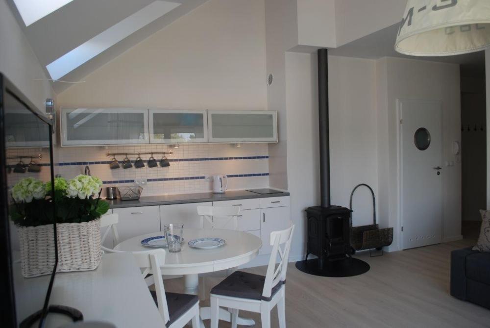 Apartament Morski Karwia Exterior photo